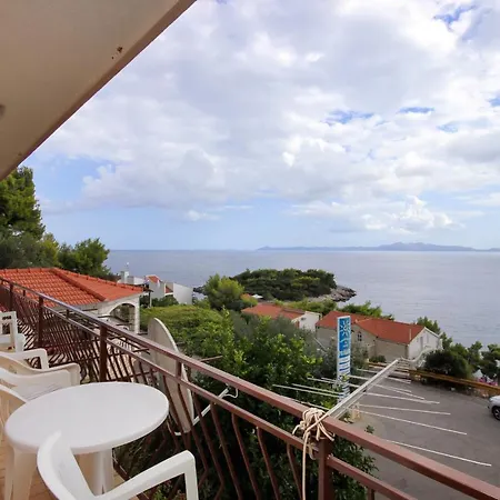Apartments By The Sea Prizba, Korcula - 9227 *
